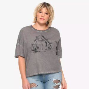 Fantastic Beasts: The Crimes Of Grindelwald Deathly Hallows Lace-Back Crop Top